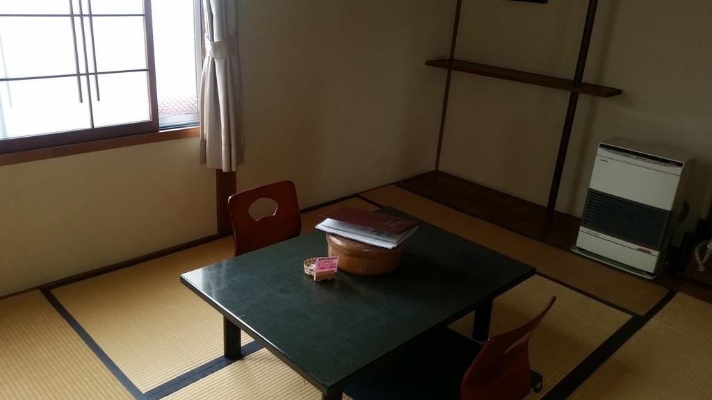 Henmi Ryokan Hakodate Quarto foto
